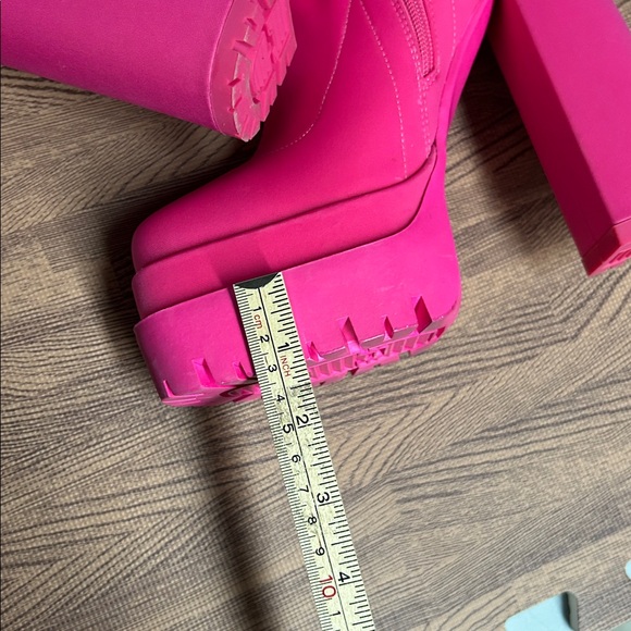 AZALEA WANG Ultimate Monarch Monochrome Pink Platform Chunky Heel Bootie 7.5